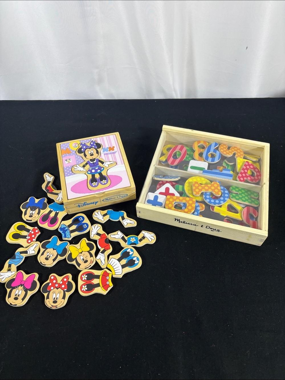 Melissa and Doug Minnie Mouse Wooden Puzzle & Magnet Set